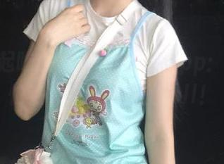 17一起吃瓜app：真心不怕热，瓜田里随便roll！