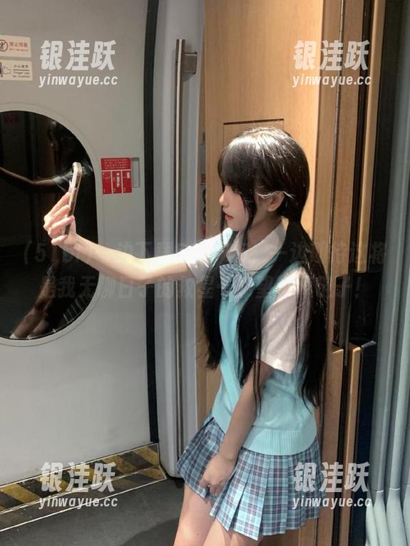 一边下载51bl15，一边期待这将是我无聊日子的救星…希望不掉链子！