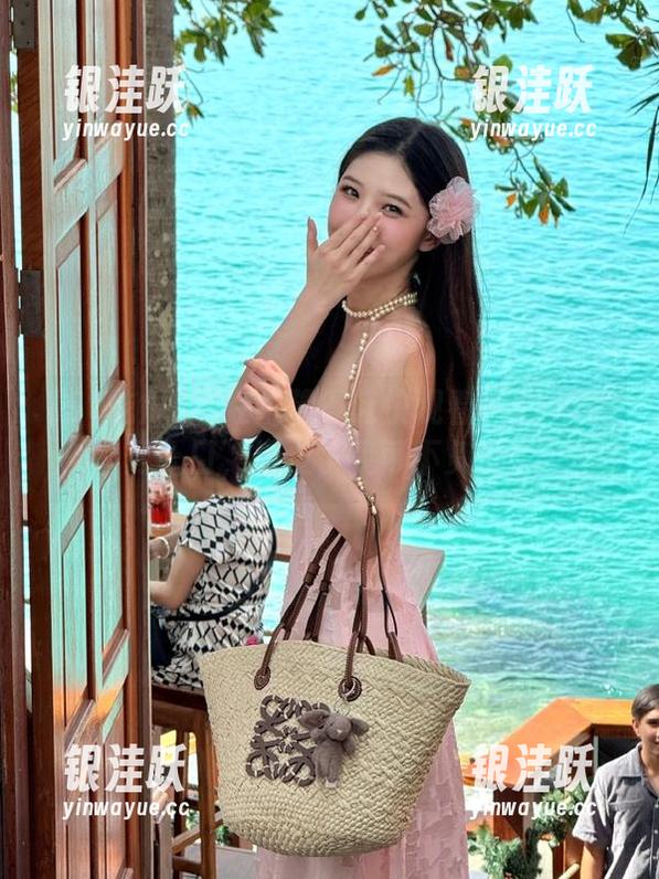还在犹豫？赶快观看51吃瓜官网入口，错过了我可不负责！