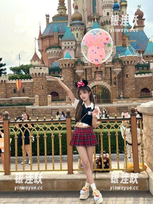 52吃瓜首页仍旧香，跃跃欲试想多吃点儿？