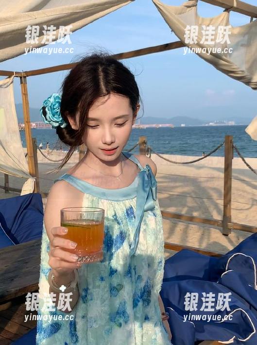 52吃瓜app，真心推荐给渴望新鲜“瓜”的你，来吧，放飞自我！