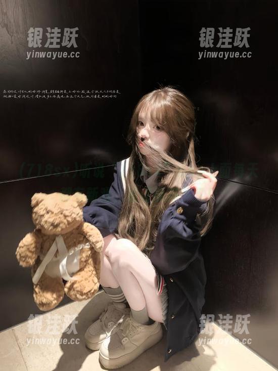 听说“718sx”app上面每天都有新戏，看你能撑多久！
