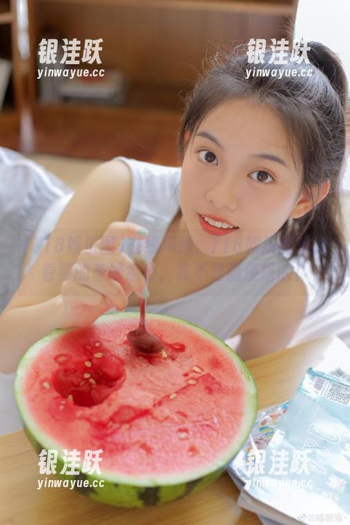 在线声援：718娱乐圈难得看到的奇妙组合，真不是随便搭的！