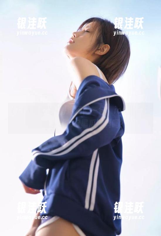 顺便问一句，ios能带我一键飞跃718黑瓜吃料吗？