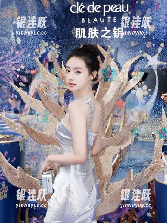 我下载www.51cgfun的那一刻，离快乐就近了一步…哈哈！