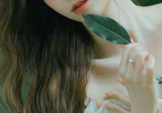 观看热点背后，hlw总能挖出点什么让人咂舌的事儿。