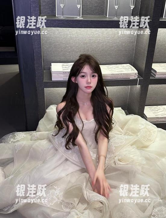 好吧，hlw的线路就像是一个永远在续集的剧本，让人捉摸不定。