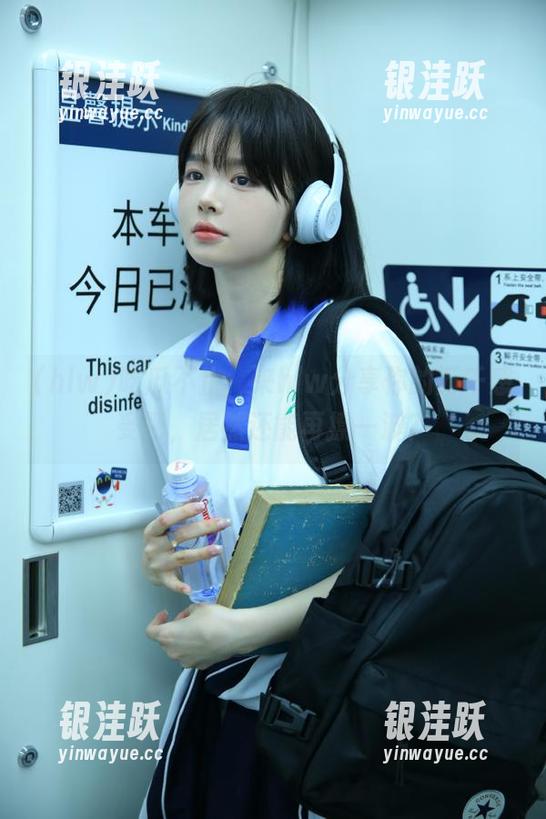 吃瓜不止，来hlw分享你的万千感受吧，居然还能再撩一波？