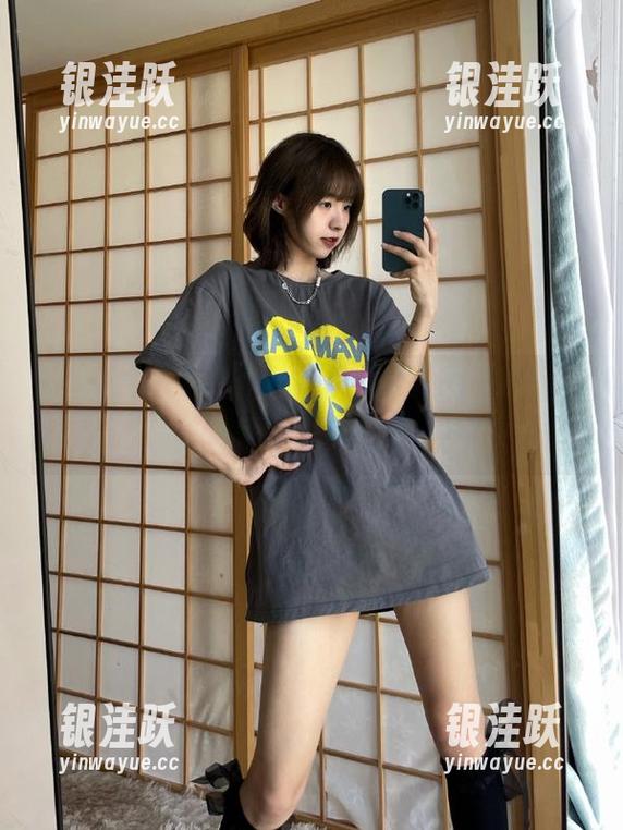更新！hlw的瓜吃到嘴里，味道不要太奇妙哦！
