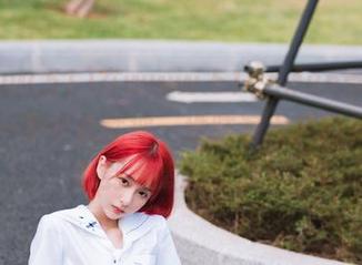 在www.51cg.fun首页现身，一不小心就被一堆脑洞大开的瓜给吸引到天南地北了！