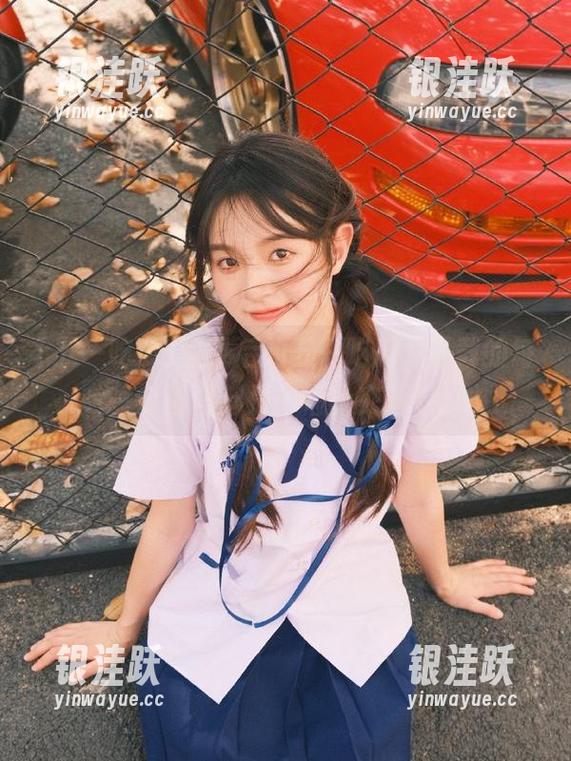 登录后的五一吃瓜，下载的每一个画面都是一幅社交画卷。