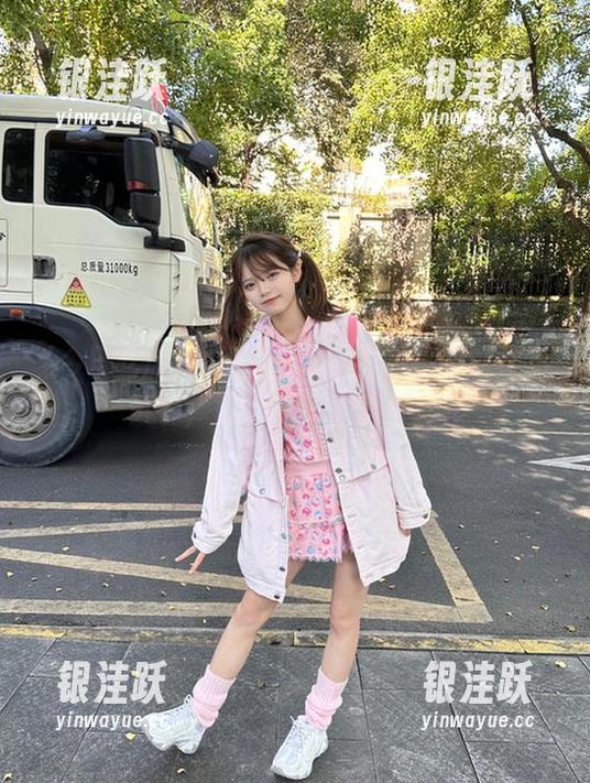 今日吃瓜：永不迷路的瓜界新鲜事，每天都有猛料来袭哦