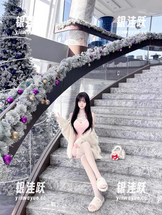 冲哥精选 固定黑料供应,别忘了下载冲哥精选!