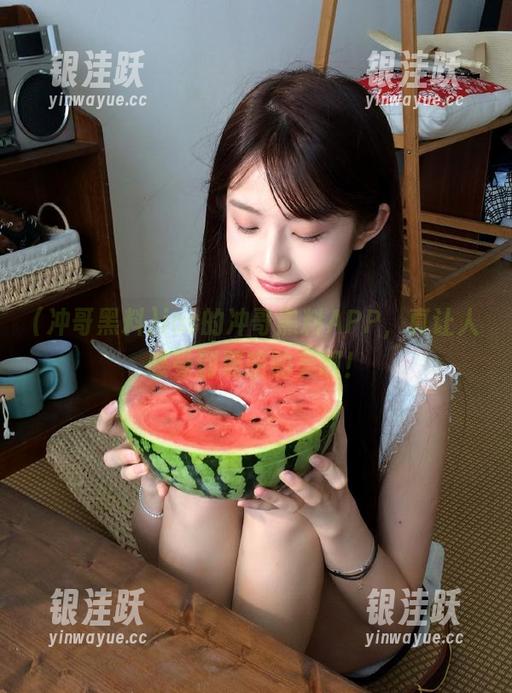 冲哥黑料 ios的冲哥黑料APP,真让人感受到黑暗的美啊!