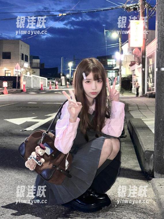 导航是个好东西，517吃瓜中心网教你慢慢吃，别急着抬头！