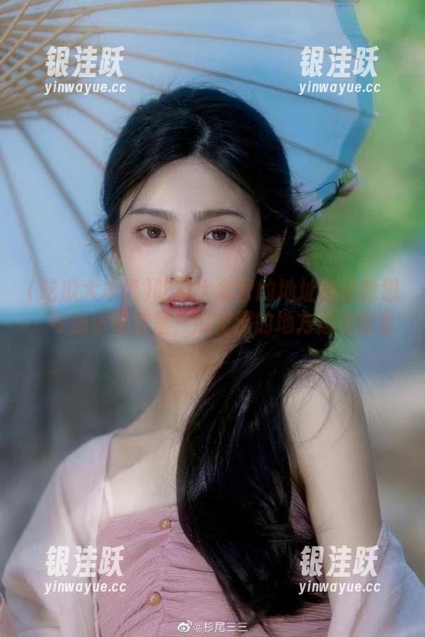 吃瓜大本营的地址有点意思，可别小看这里，瓜皮深的地方总有惊喜。