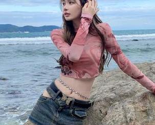 吃瓜天堂，网页上的八卦从早到晚都让人目不暇接。