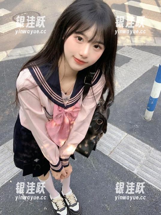 永不迷路，也能vite喵头，吃瓜网让最新明星动态一目了然！