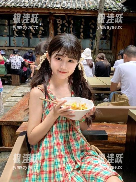 吃瓜网 对着“吃瓜网”入口在线发呆,等八卦飞来!