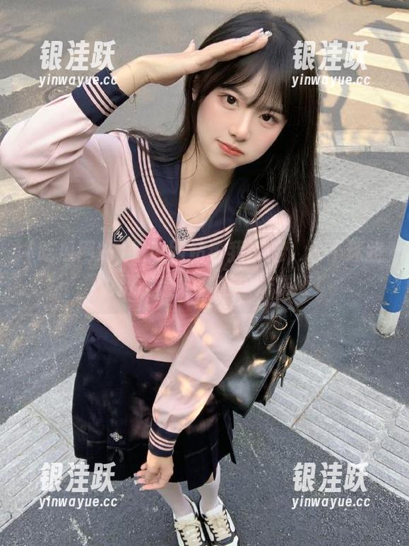 吃瓜网站给我飞起，永不迷路，免费观看内容直接炸裂爽！