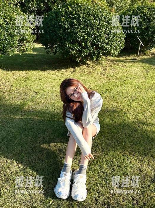雨天不想出门？“暴走黑料”的链接，让你在家嗨到天亮！
