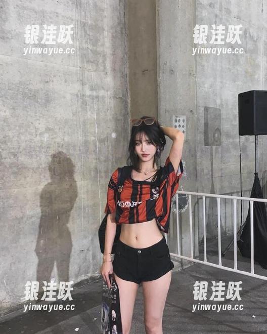 黑料.su 点击链接,黑料.su修炼成“永久有效”的八卦秘籍,你敢试试?