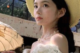 跟随我的脚步，下载黑料51，时不时一抖，又是怎样的冲击呀？