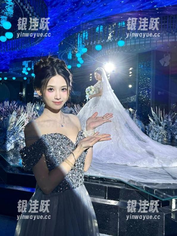 此生必备，收藏版黑料不打烊2025APP，瓜田里的何其欢畅！