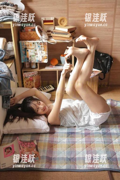 苹果版黑料不打烊tttzzz，进不去也想偷偷看～