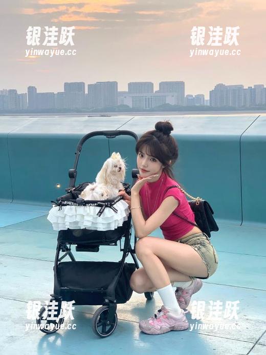 黑料不打烊 下载黑料不打烊,分享八卦时刻,等着加入“黑”社区吧!