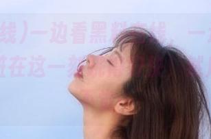 一边看黑料在线，一边永不迷路，心脏在这一刻跳得好快，然后又不知不觉…