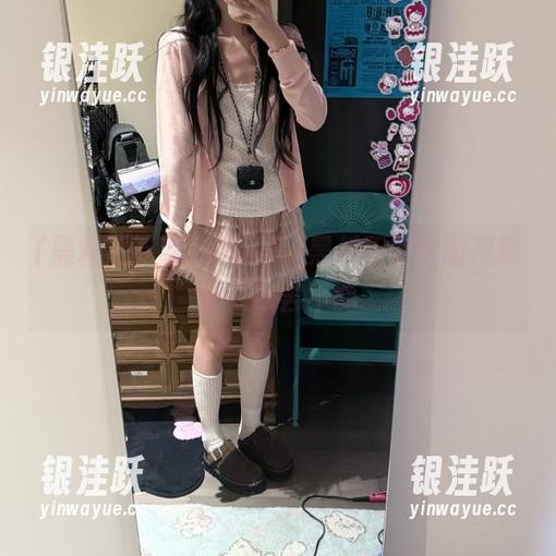 别眨眼，黑料正能量的视频让人欲罢不能