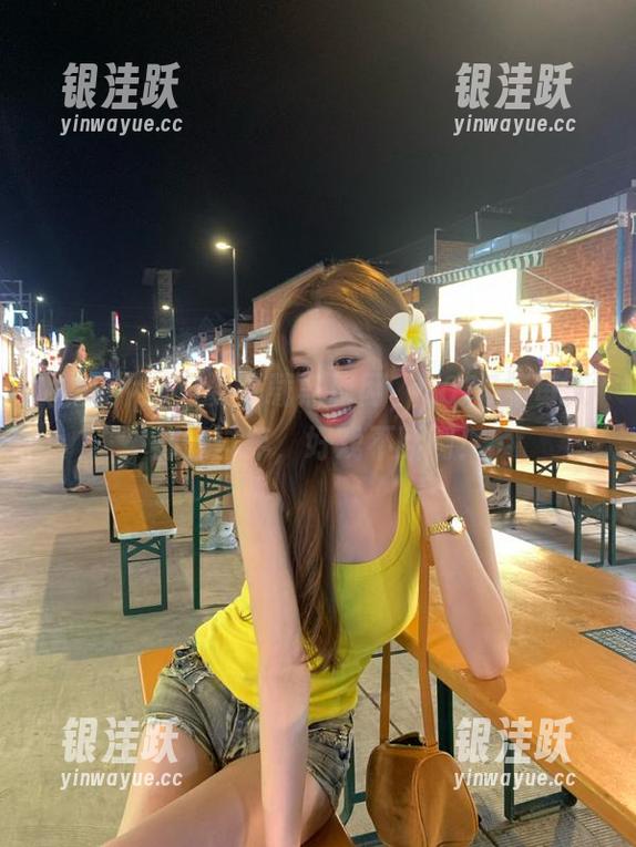 只要下载黑料网，2025年每天都像过年，好戏不断啊！