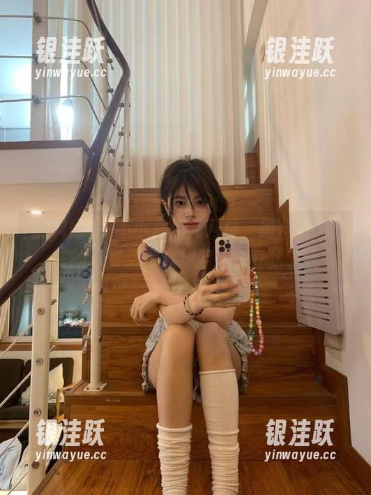一不小心点开网址，黑料网app的“禁忌游戏”就这么开始了