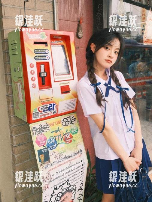 黑料网曝 黑料网曝官网:这简直是瓜友们的“吃瓜福地”!