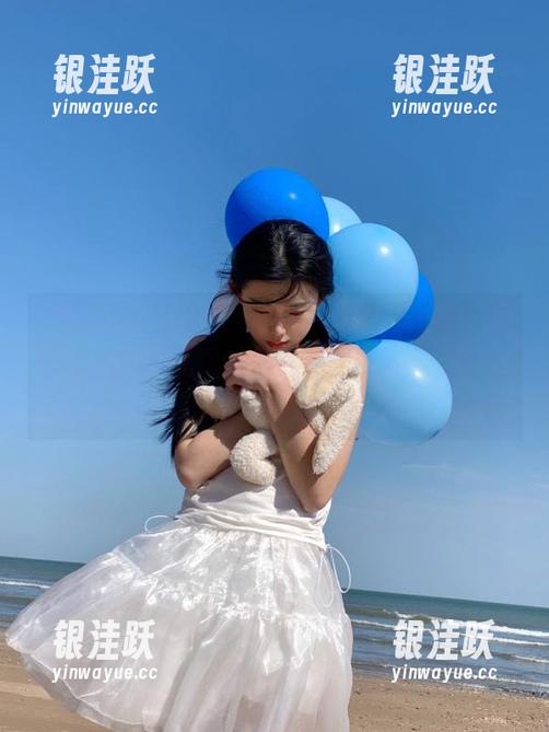 黑料网站在线里的热辣故事是想象吗？点开就像撩人心弦的音乐，越听越想听下去。